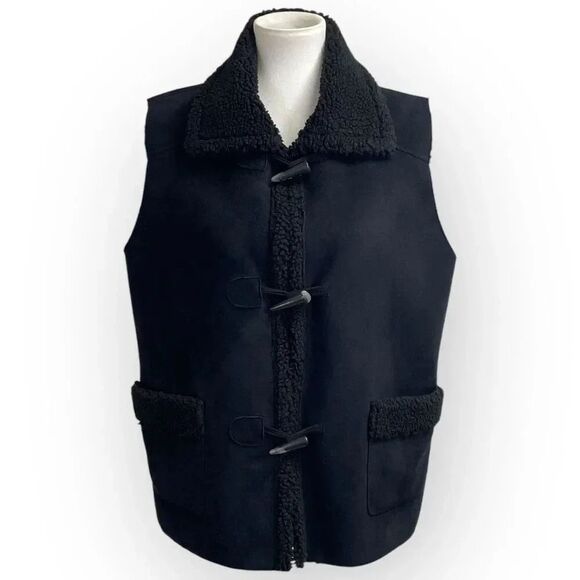 Jones New York Black Faux Suede Vest, toggle button. Women's XL, faux sherpa - Picture 8 of 14